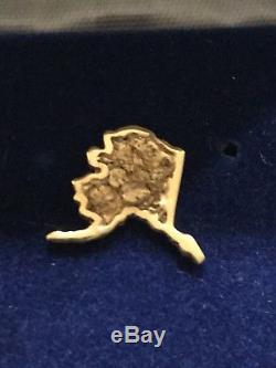 State of Alaska Genuine 22K Natural Gold Nugget Lapel-Pin Map